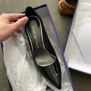 Stuart Weitzman size 5